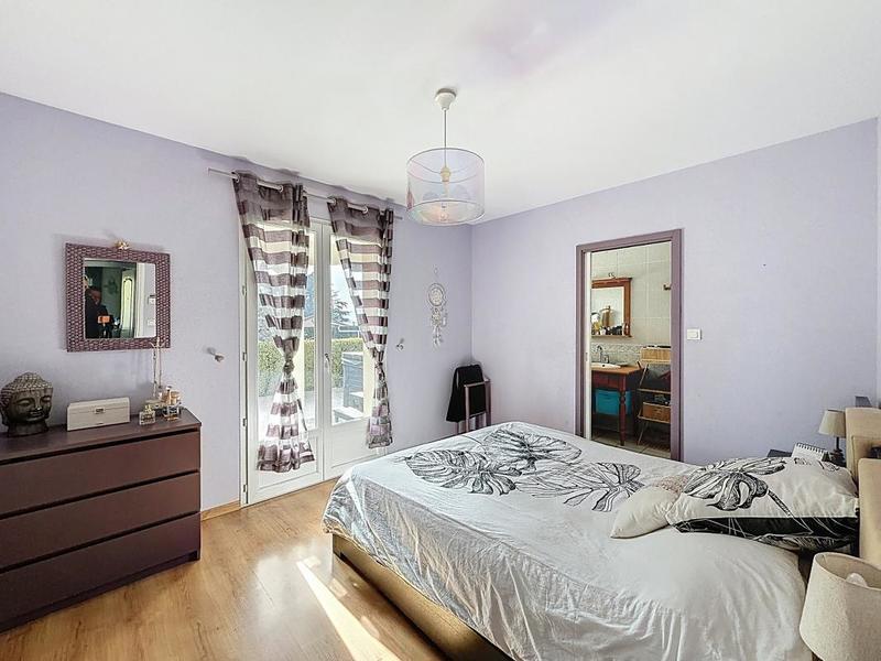 Villa - 310 m² - 5 pièces