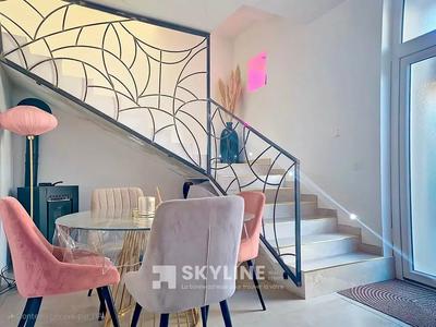 Maison - 107 m² - 4 pièces