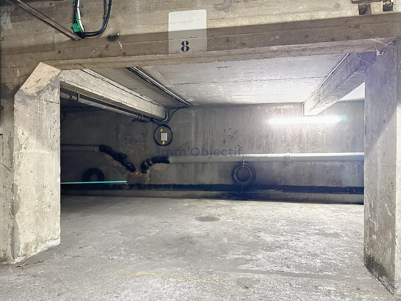 Parking / Garage - 16 m²