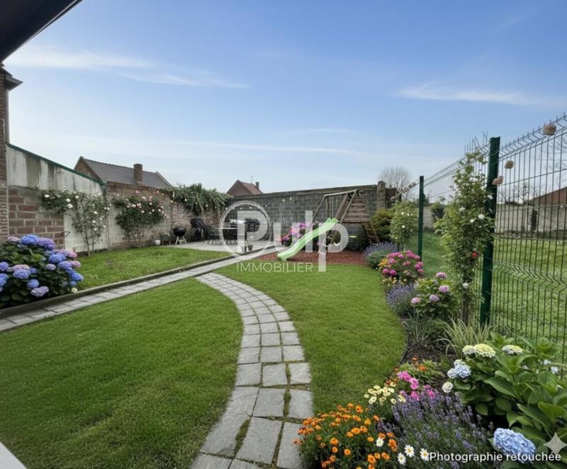 Maison - 160 m² - 9 pièces