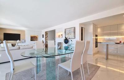 Appartement - 120 m² - 3 pièces