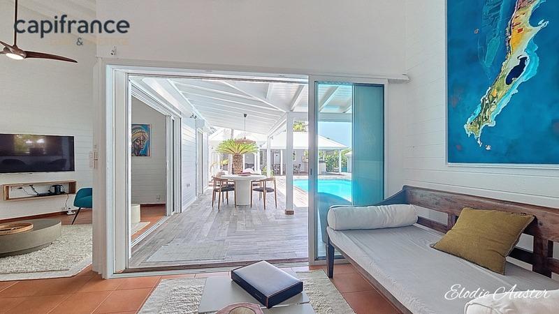 Propriété - 145 m² - 5 pièces