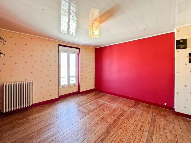 Maison - 190 m² - 7 pièces