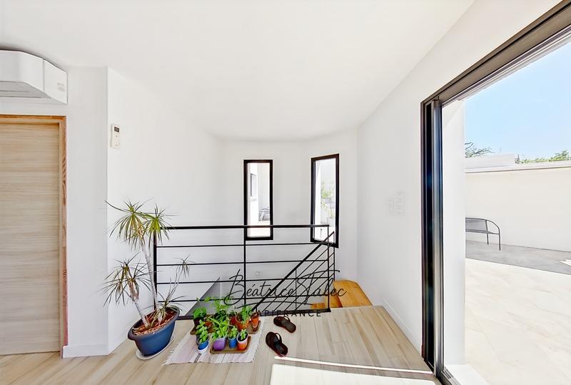 Villa - 190 m² - 4 pièces