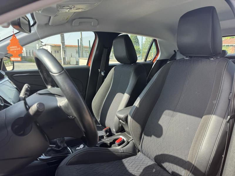 Opel Corsa 1.5 Tdi 102 Ch Elegance Garantie Reprise Possible