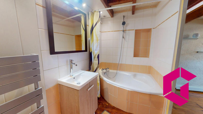 Maison - 60 m² - 3 pièces