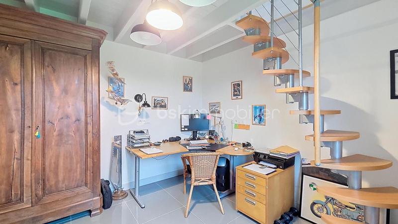 Maison - 144 m² - 6 pièces