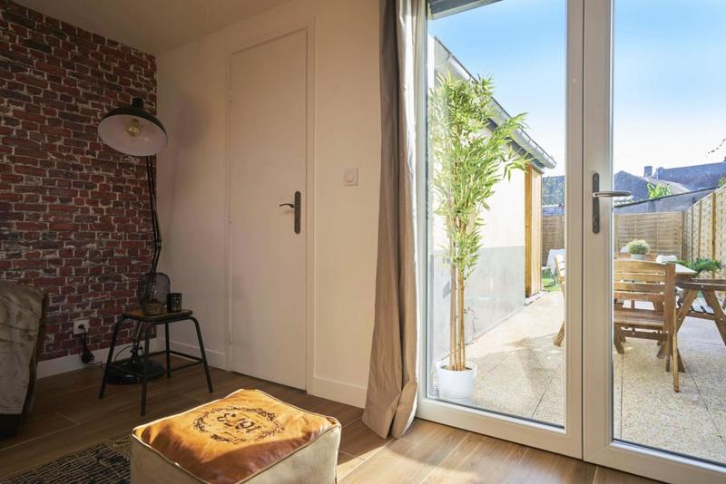 Maison - 100 m² - 6 pièces