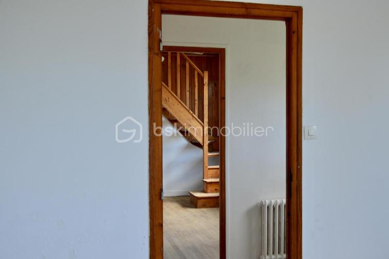 Maison traditionnelle - 90 m² - 5 pièces