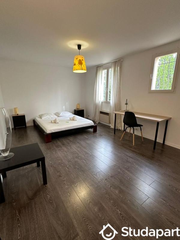 Appartement - 120 m² - 5 pièces