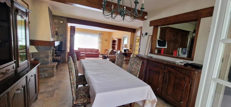 Maison - 167 m² - 7 pièces