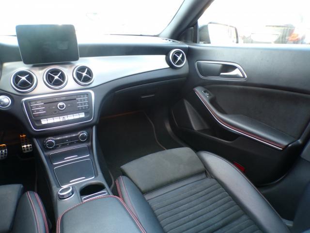 Mercedes Cla Shooting Brake Benz 180 7g-Dct Fascination