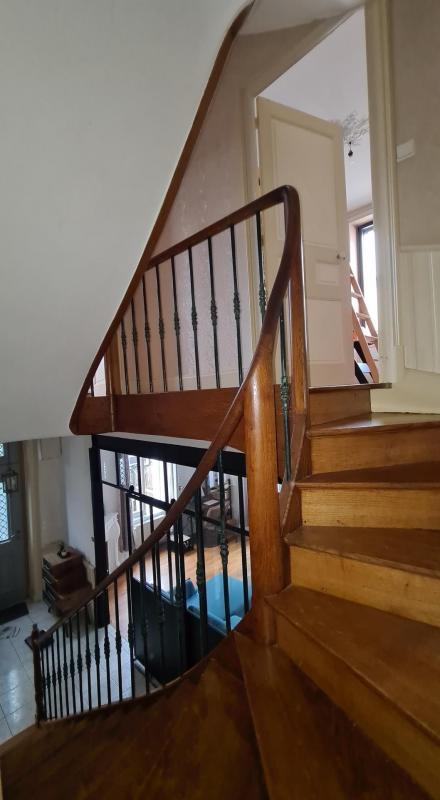 Maison - 160 m² - 10 pièces