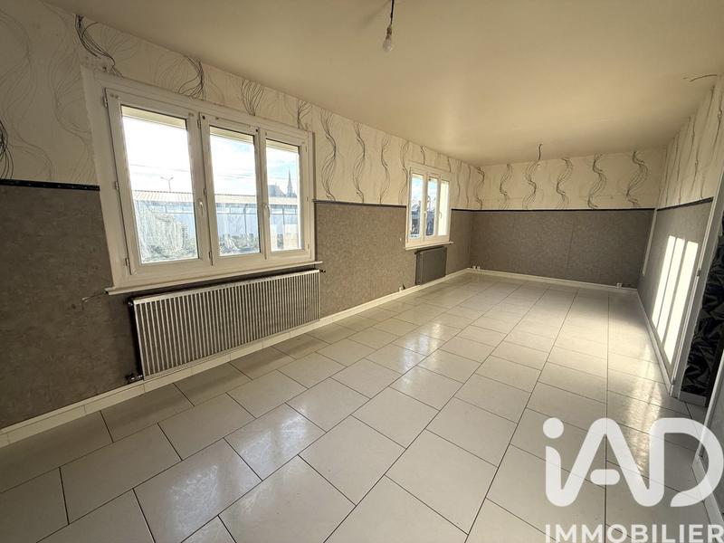 Maison - 90 m² - 5 pièces