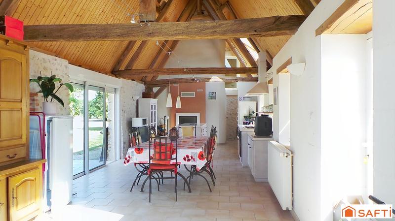 Propriété - 346 m² - 11 pièces