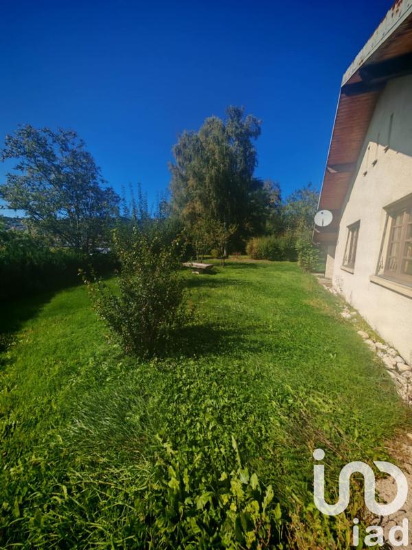 Maison - 186 m² - 9 pièces