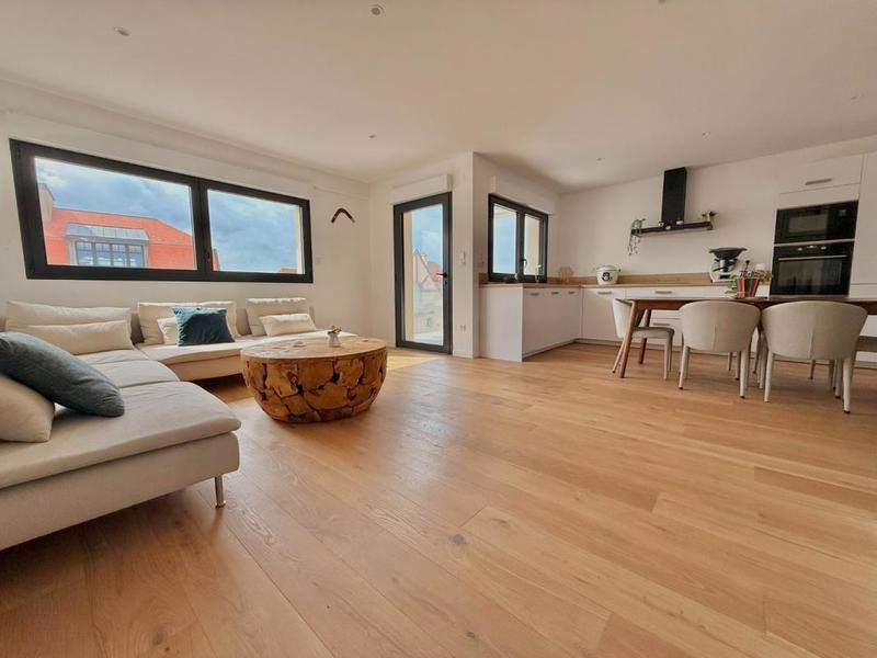 Appartement - 84 m² - 3 pièces