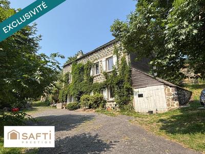 Maison - 198 m² - 13 pièces