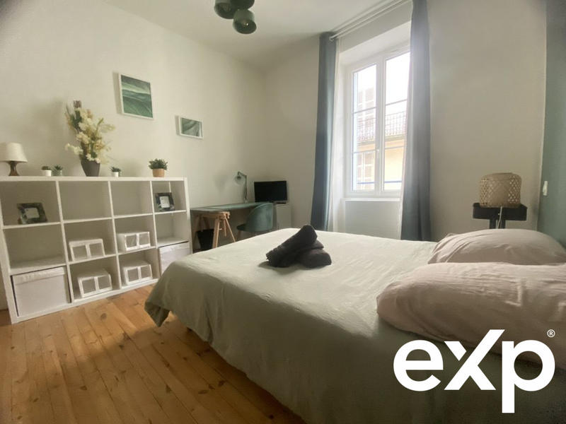 Appartement - 84 m² - 4 pièces