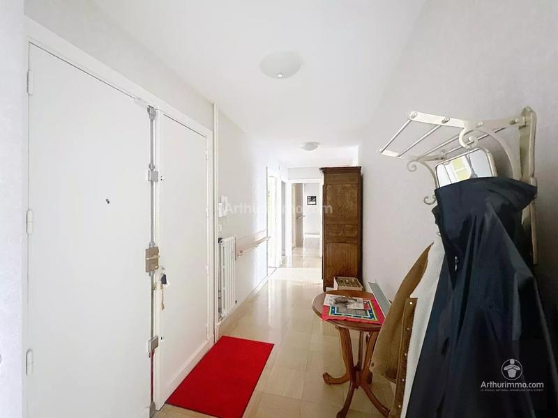 Appartement - 153 m² - 5 pièces