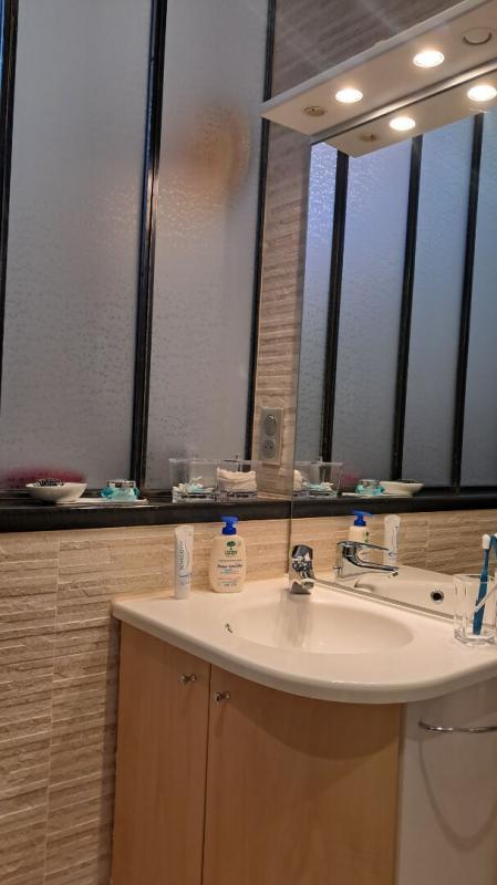 Propriété - 220 m² - 8 pièces