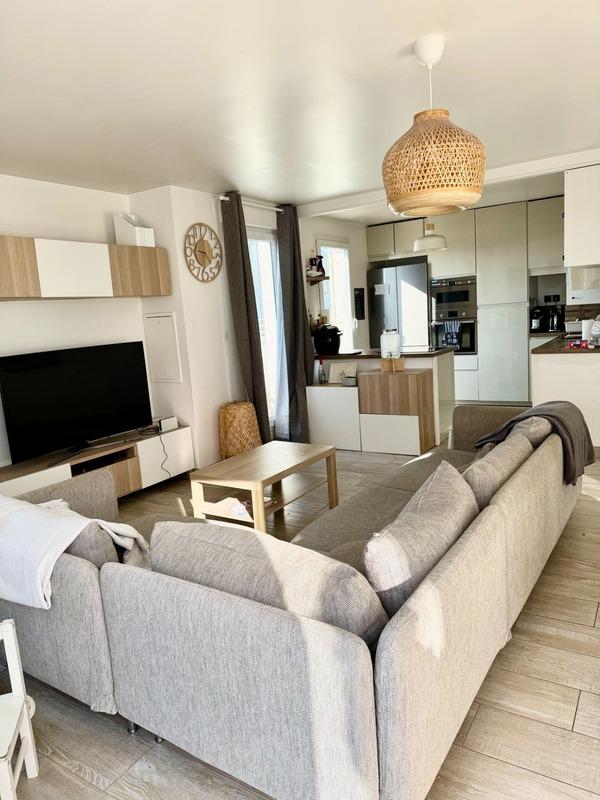 Appartement - 102 m² - 5 pièces