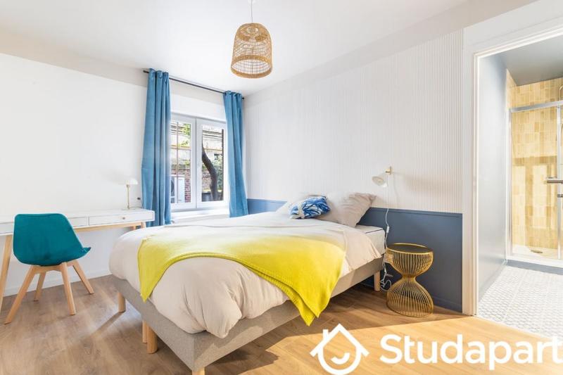 Chambre - 16 m² - 1 pièce