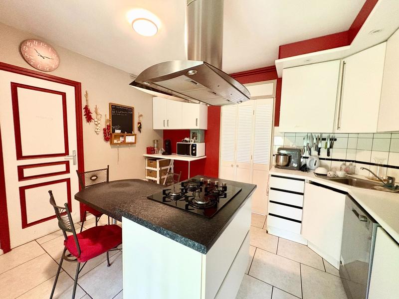 Maison - 127 m² - 5 pièces