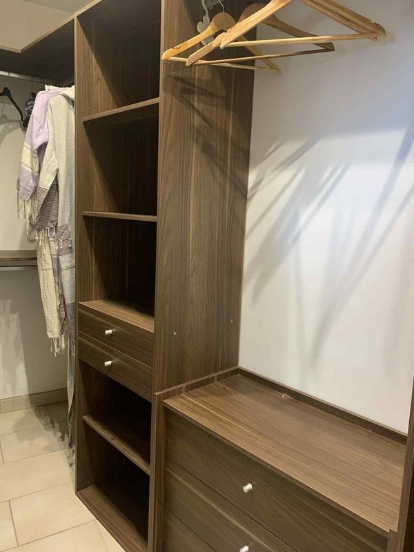 Propriété - 203 m² - 7 pièces