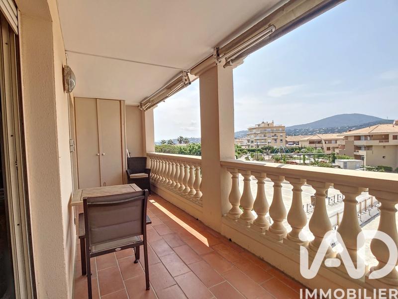 Appartement - 98 m² - 3 pièces