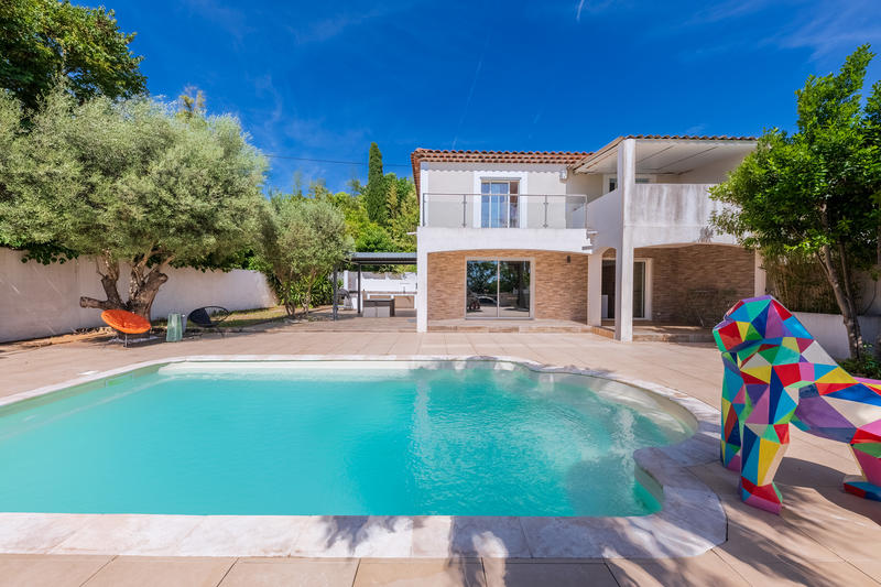 Maison contemporaine - 114 m² - 4 pièces