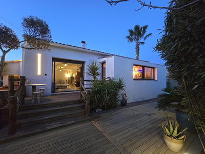 Maison - 180 m² - 5 pièces