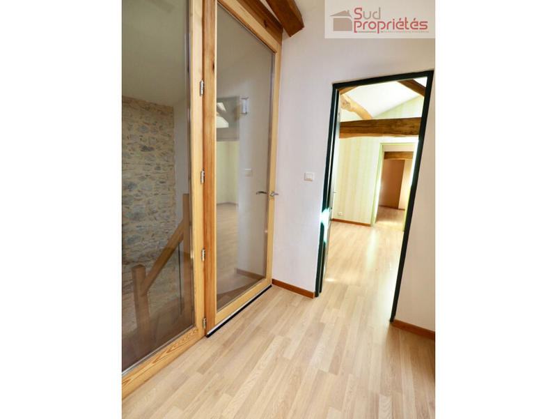 Maison - 306 m² - 8 pièces