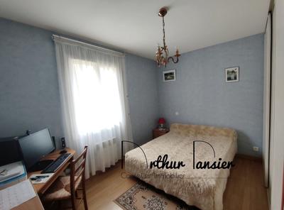 Maison - 89 m² - 3 pièces