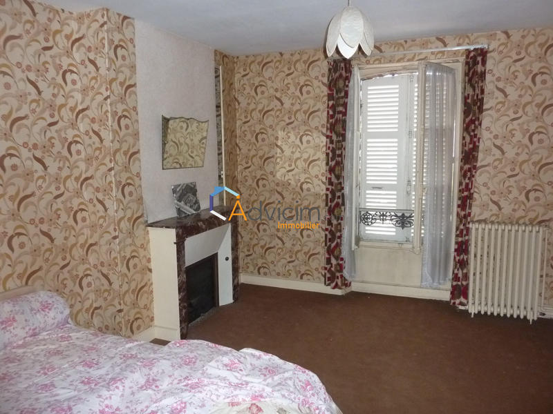 Maison ancienne - 166 m² - 6 pièces