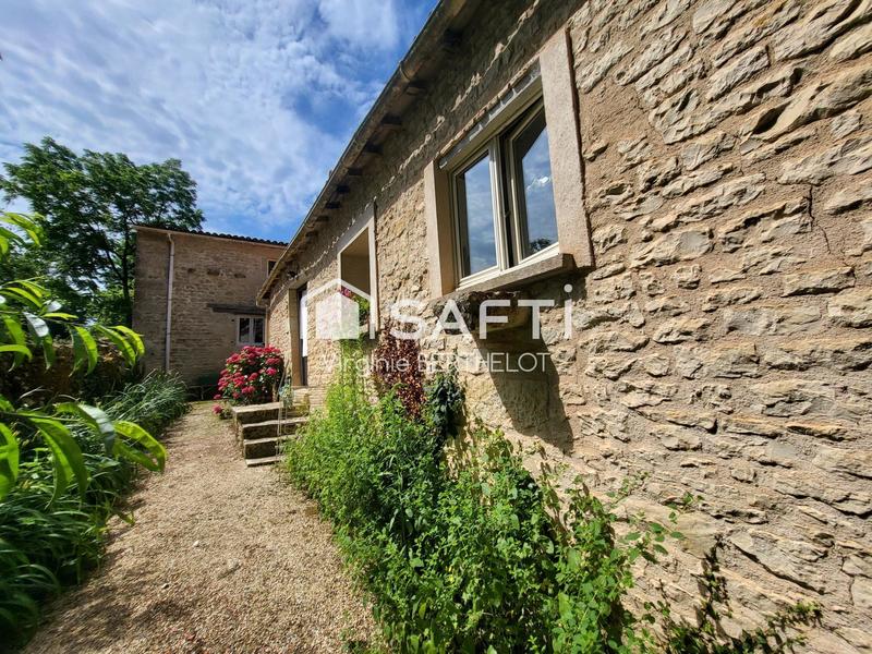 Maison - 268 m² - 8 pièces