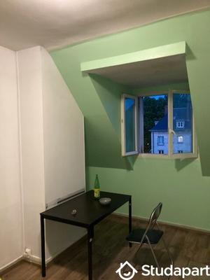 Chambre - 12 m² - 1 pièce