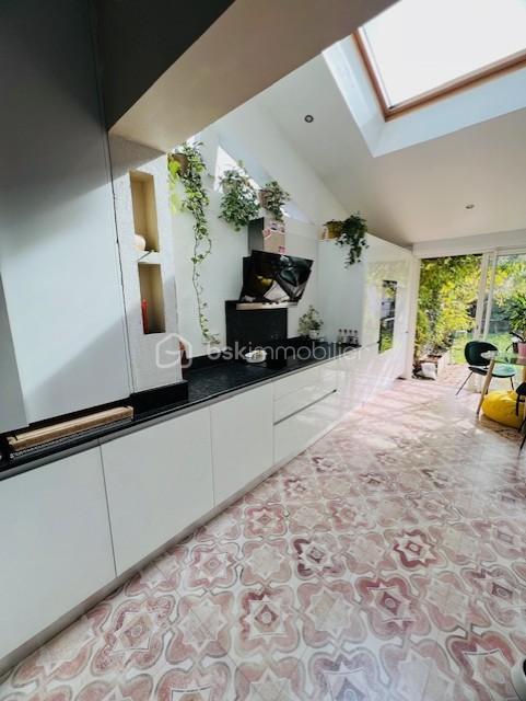 Maison - 160 m² - 5 pièces