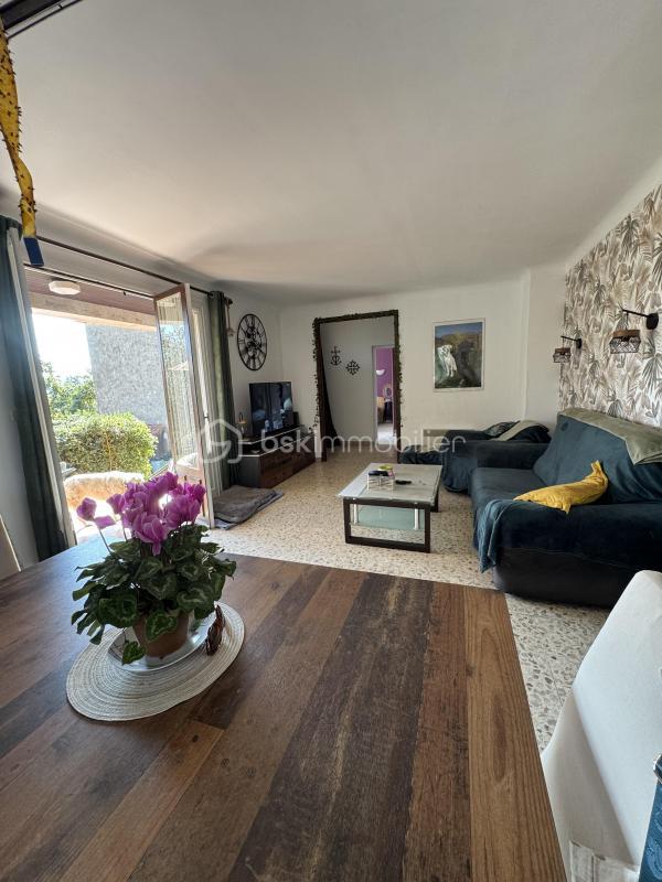 Maison traditionnelle - 87 m² - 5 pièces