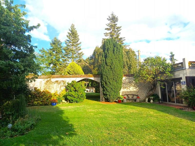 Maison - 165 m² - 6 pièces