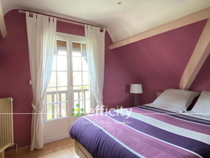 Maison - 177 m² - 5 pièces