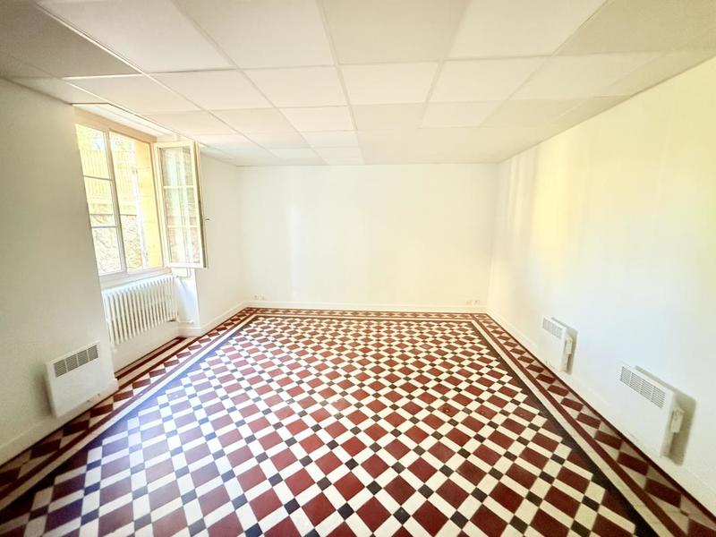 Immeuble - 500 m² - 16 pièces