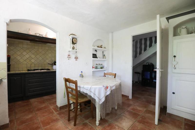 Villa - 182 m² - 6 pièces