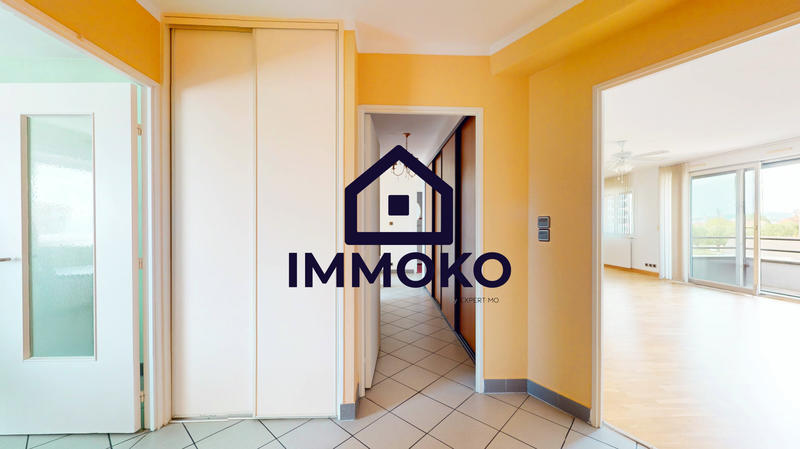 Appartement - 102 m² - 4 pièces