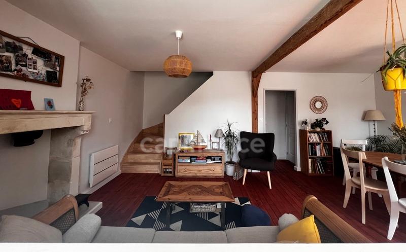 Maison - 98 m² - 5 pièces