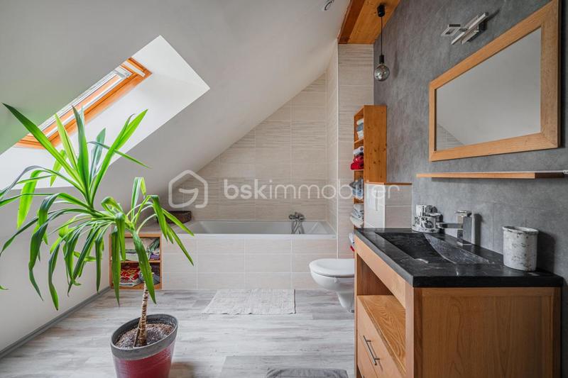 Maison - 164 m² - 5 pièces