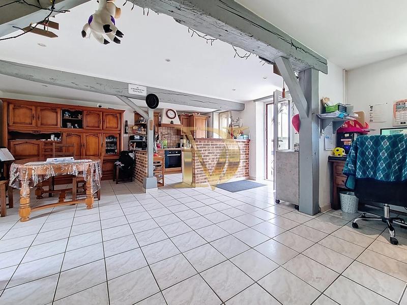 Maison - 115 m² - 6 pièces