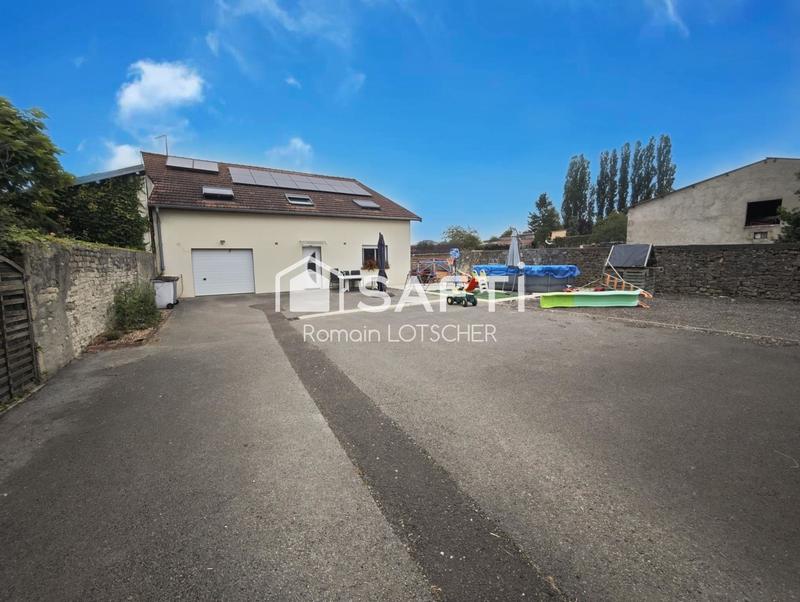 Maison - 213 m² - 7 pièces