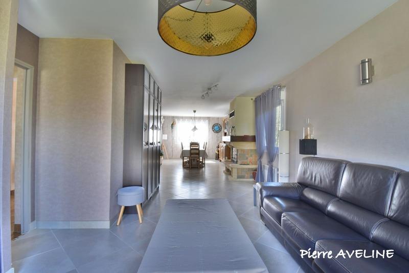 Maison - 165 m² - 6 pièces