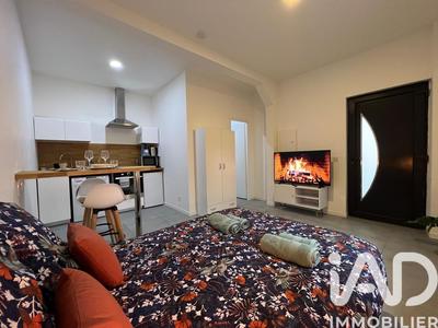 Maison - 230 m² - 12 pièces